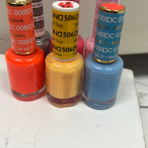 New regular polish for sale - Picture 2 of 8